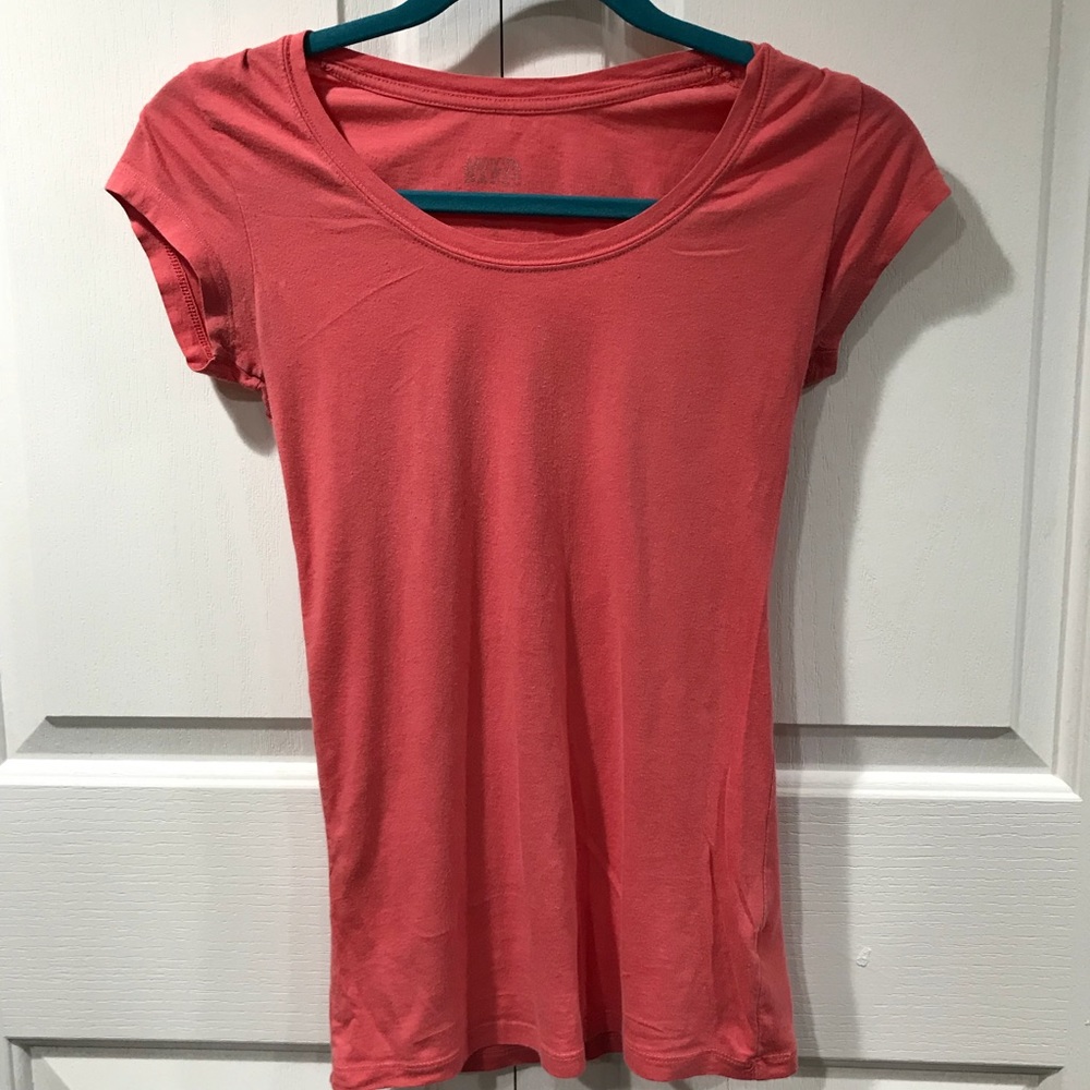 Basic Coral Tee